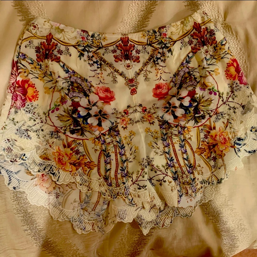 Camilla Shorts XS